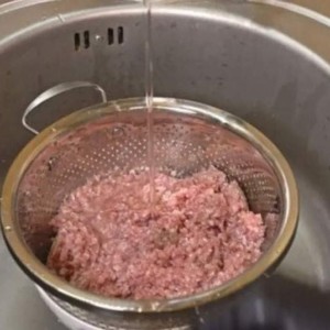 Do You Need to Rinse Ground Beef?