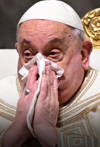 Pope Francis facing early stages of kidney failure